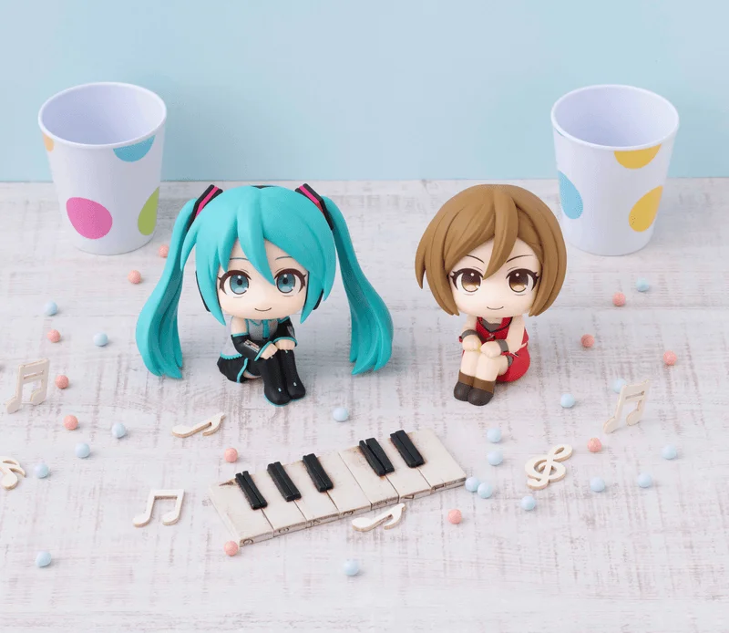 Lookup Hatsune Miku & MEIKO【with gift】