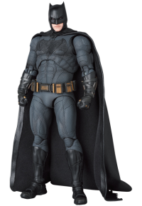 MAFEX BATMAN (ZACK SNYDER'S JUSTICE LEAGUE VER.) 1