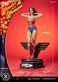 Prime 1 Studio Museum Masterline Wonder Woman 1975 (TV Series) Wonder Woman Bonus Version - DC Comics - photo 24