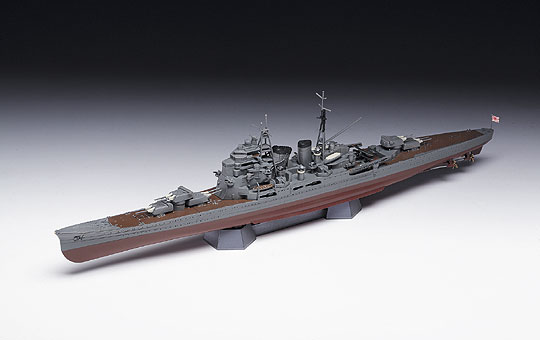 FULLHULL MARINE VESSEL: 1/700 FULL HULL I.J.N. HEAVY CRUISER CHOKAI 1942