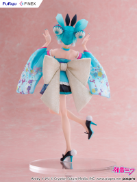 Hatsune Miku Wa-Bunny 1/7 Scale Figure 8