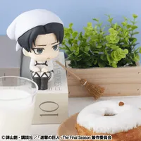 MegaHouse Lookup Attack on Titan Levi Cleaning up Ver. & Mikasa Ackerman set【with gift】 - Attack on Titan - photo 4