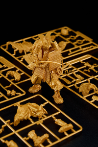 PLAMAX 1/12 Kamakura Period Armored Warrior: Gold Color Edition 5