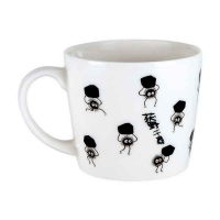 Mysterious Color Changing Teacup Mug with No Face and Soots 6