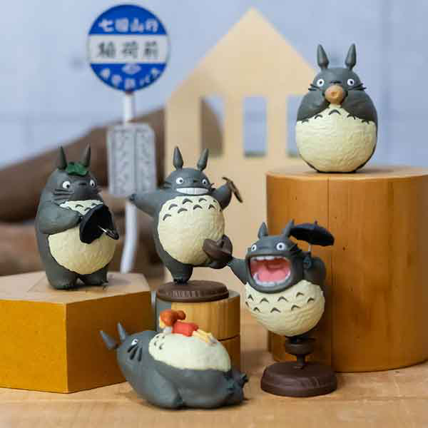 So Many Poses! Totoro Blind Box Ver 2