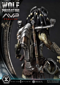 Real Elite Masterline Aliens vs. Predator: Requiem Wolf Predator DX Bonus Version 180