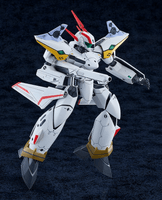 PLAMAX 1/72 VF-19P Excalibur (Planet Zola Patrol Corps) 3