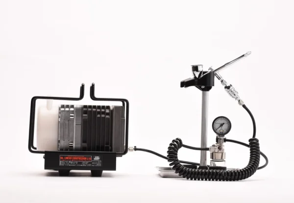GSI Creos Mr.LINEAR COMPRESSOR L10, PS289 AIRBRUSH & REGULATOR SET - Compressors