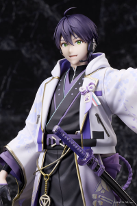 NIJISANJI Kenmochi Toya 1/7 Complete Figure 5