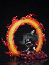 ANIPLEX Demon Slayer: Kimetsu no Yaiba Tanjiro Kamado 1/8 scale figure - Demon Slayer: Kimetsu no Yaiba - photo 4