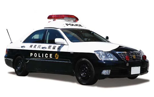 Aoshima [PAINTED PATROL CAR #10] 1/24 18 CROWN POLICE CAR KANAGAWA PREFECTURAL POLICE PATROL SPECIFICATIONS (TOYOTA) - Scale Kits