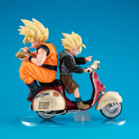 DESKTOP REAL McCOY EX Dragon Ball Z Super Saiyan Son Goku & Super Saiyan Son Gohan＆Mortorbike 3