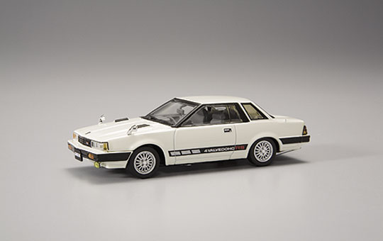DIECAST MODEL CAR: 1/43 GAZELLE DOHC RS (S110) ['82] (WHITE)