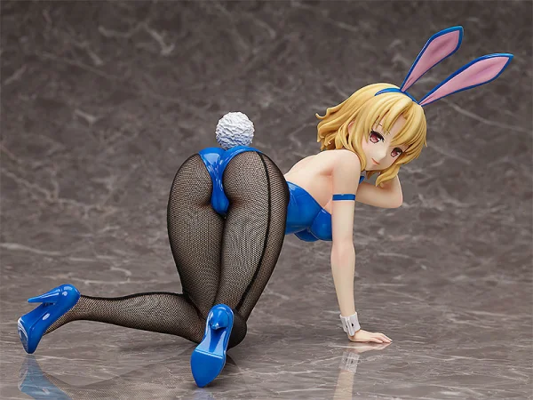 FREEing Risa Momioka: Bunny Ver. - To LOVE-Ru