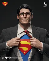 Queen Studios INART — Superman (1978) - Superman 1/6 Collectible Figure（Premium Version） - DC Comics - photo 42
