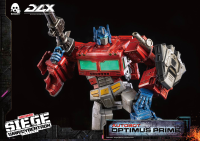 Transformers: War For Cybertron Trilogy - DLX Optimus Prime 13