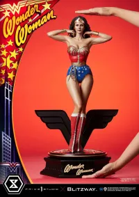 Prime 1 Studio Museum Masterline Wonder Woman 1975 (TV Series) Wonder Woman Bonus Version - DC Comics - photo 18