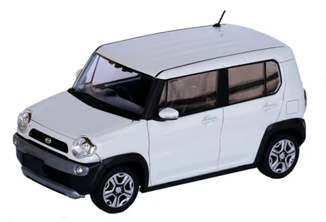 Fujimi [C-NX-4] 1/24 Mazda Flair Crossover (Pure White Pearl) - Scale Kits