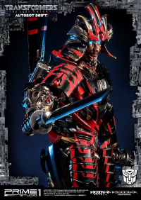 Museum Masterline Transformers: The Last Knight (Film) Autobot Drift 30