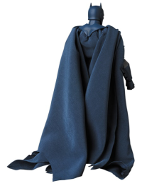 MAFEX BATMAN (HUSH) 7