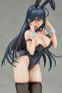 Black Bunny Aoi and White Bunny Natsume 2 Figure Set 5