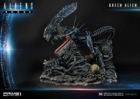 Premium Masterline Aliens (Comics) Queen Alien Battle Diorama 15