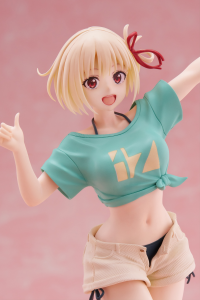 Lycoris Recoil Coreful Figure - Chisato Nishikigi (Hawaiian Ver.) 2