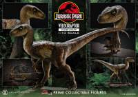 Prime Collectible Figures  Jurassic Park (Film)  Velociraptor  Closed Mouth 1