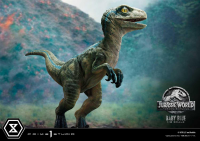 Legacy Museum Collection Jurassic World: Fallen Kingdom (Film) Baby Blue 1/2 scale 22