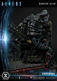 Premium Masterline Aliens (Comics) Warrior Alien DX Bonus Version 33