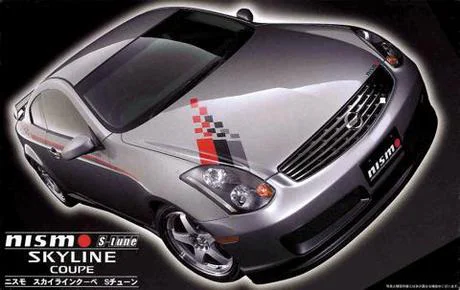 Fujimi [ID-22] 1/24 Toyota Estima Fabulous w/Window Frame Masking - Scale Kits