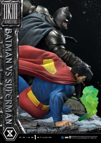 Ultimate Diorama Masterline Batman:The Dark Knight Returns (Comics) Batman versus Superman Deluxe Version 115