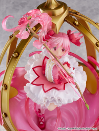Kaname Madoka 1/7 Scale Figure 5
