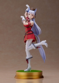 Umamusume: Pretty Derby Gold Ship First-Place Pose! 1/7 Scale Figure 6