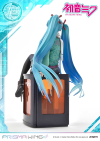 PRISMA WING Hatsune Miku "Art by lack" 1/7 Scale Pre-Painted Figure 4