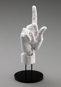 ARTIST SUPPORT ITEM HAND MODEL MEN’S/R -WHITE- 3