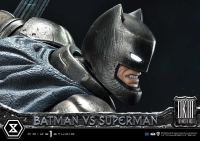 Ultimate Diorama Masterline Batman:The Dark Knight Returns (Comics) Batman versus Superman Deluxe Version 43