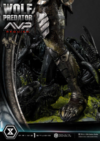 Real Elite Masterline Aliens vs. Predator: Requiem Wolf Predator DX Bonus Version 175