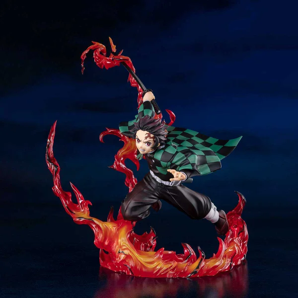 TAMASHII NATIONS Tanjiro Kamado Total Concentration Breathing - Demon Slayer: Kimetsu no Yaiba