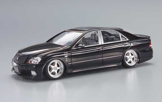 SUPER VIPCAR: 1/24 JUNCTION PRODUCE SPORTS GRS182 CROWN (TOYOTA)