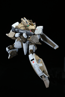 [Hen Dou Ryoku] Veritech VF-1A Transformable Action Figure 1