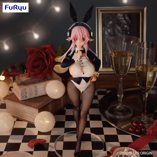 FuRyu SUPER SONICO　BiCute Bunnies Figure -Tailcoat ver.- - SUPER SONICO