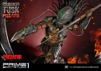 Premium Masterline Predator (Comics) Cracked Tusk Predator 10