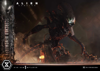 Museum Masterline XL Alien: Romulus Scorched Xenomorph Deluxe Bonus Version 64