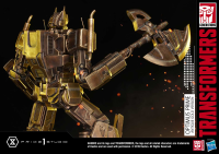 Premium Masterline Transformers: Generation 1 Optimus Prime Antique Gold Version 10