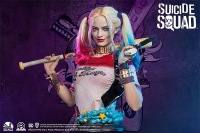 Infinity Studio X Penguin Toys: DX Series Life Size Bust Suicide Squad Harley Quinn 1