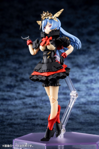 Chaos & Pretty QUEEN OF HEARTS 10