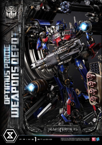 Museum Masterline Transformers: Dark of the Moon (Film) Optimus Prime Weapons Depot Bonus Version 23