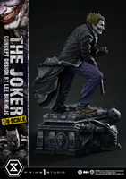 Ultimate Premium Masterline Batman (Comics) The Joker (Concept Design by Lee Bermejo) Deluxe	 7