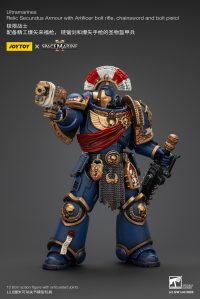 Ultramarines Relic Secundus Armour with Artificer bolt rifle, chainsword and bolt pistol 7